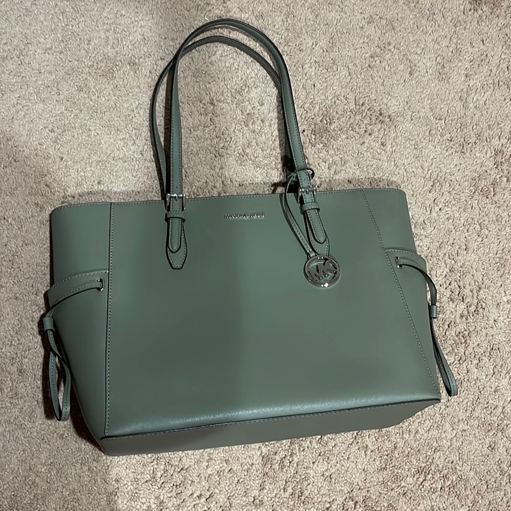 Michael Kors travel tote